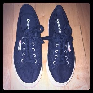 Superga navy canvas platform sneaker size 7
